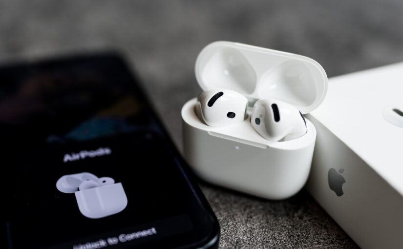 Why Your Apple AirPods Won’t Connect To Your iPhone And How Can You Fix It